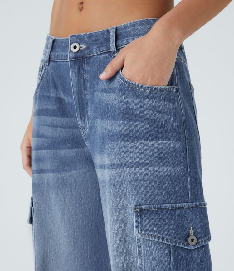 jean cargo halara flex taille basse poches coupe ample et jambes larges.