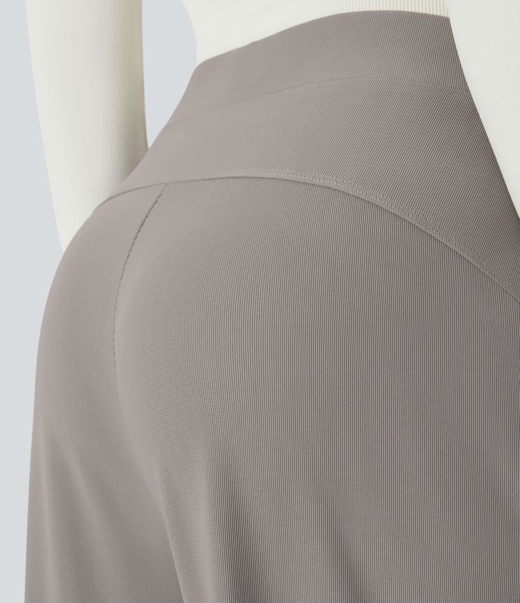 pantalon de travail halara flex taille haute sculptant la silhouette avec poches et jambes larges en micro-gaufrette gaufrée.
