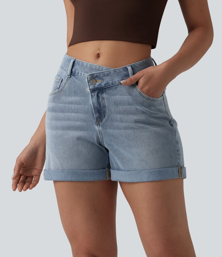 short décontracté en denim délavé taille haute asymétrique ourlet roulé et poches halara flex
