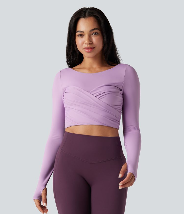 haut de yoga court et croisé push-up moulé et à encolure ronde manches longues et passe-pouces