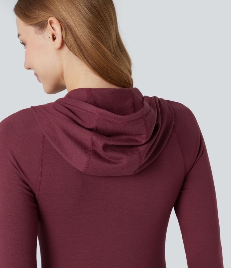 haut de sport de yoga à capuche et manches longues halara heatcore avec passe-pouces chauffant
